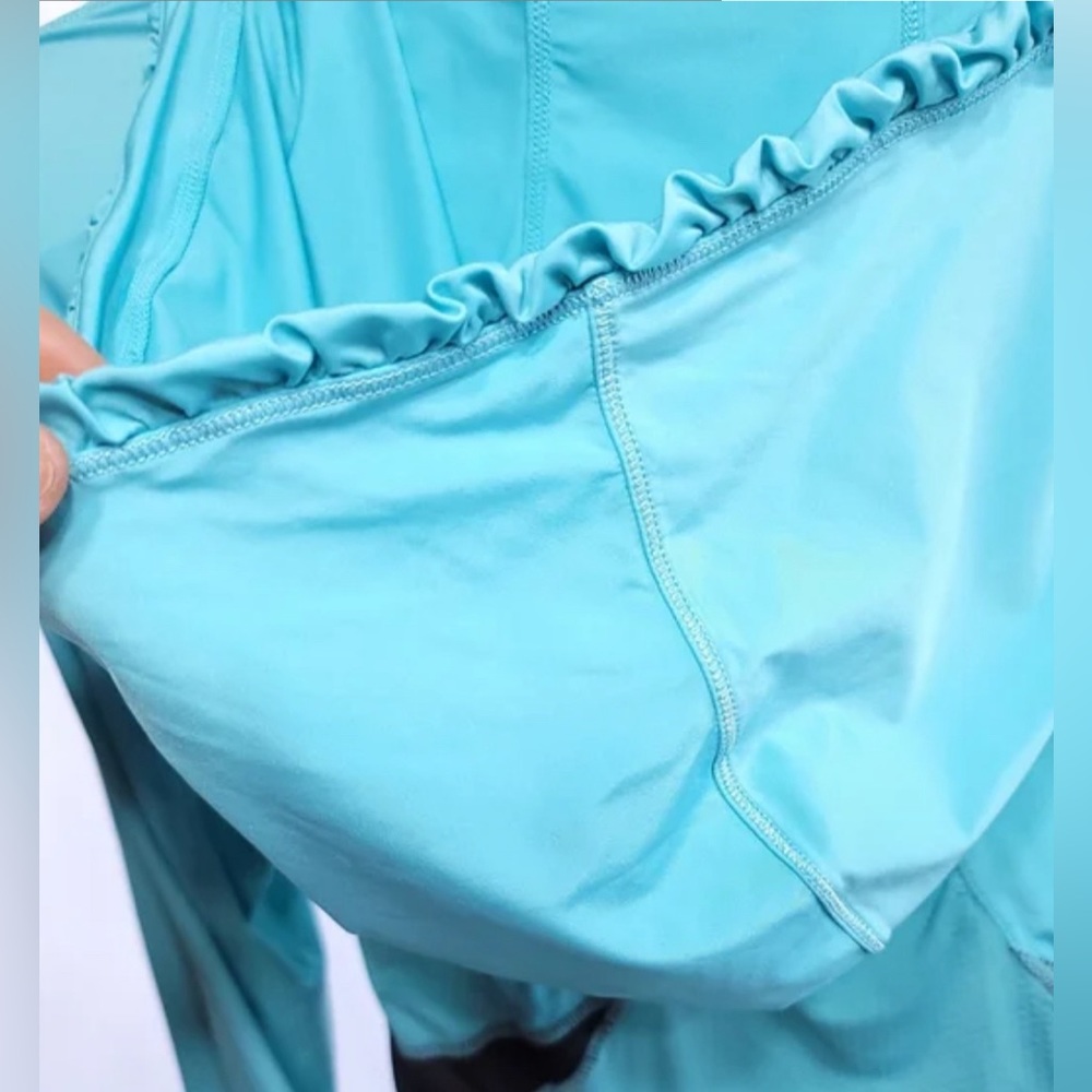 Lululemon Angel Blue Sunblocker Jacket - Picture 11 of 12